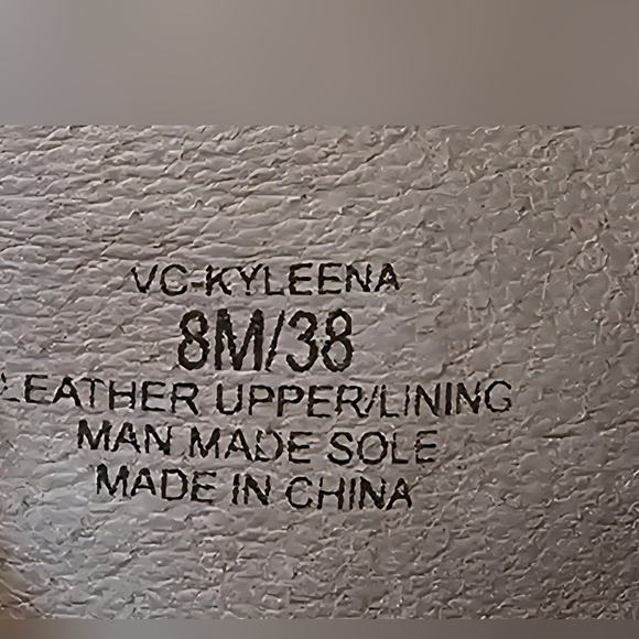 Vince Camuto Women's Size 8 Kyleena Open Toe Block Heel Fringe Festival Shoe - Picture 11 of 13